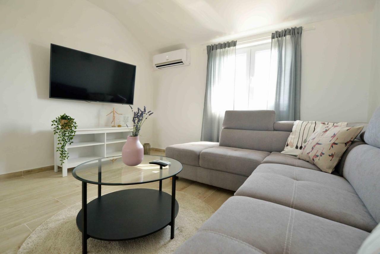 Apartments Enida Betina  Zewnętrze zdjęcie