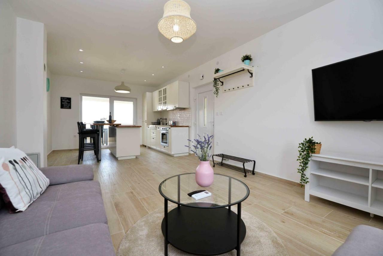 Apartments Enida Betina  Zewnętrze zdjęcie