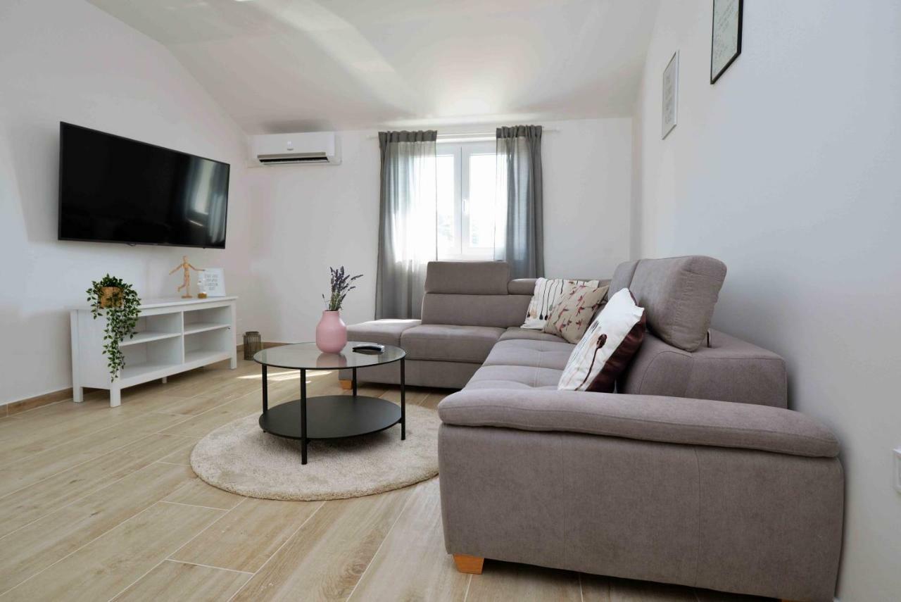 Apartments Enida Betina  Zewnętrze zdjęcie